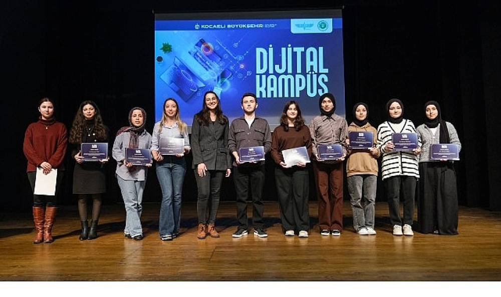 Dijital Kamp&uuml;s'te yetişen 235 gen&ccedil; sertifikalarını aldı