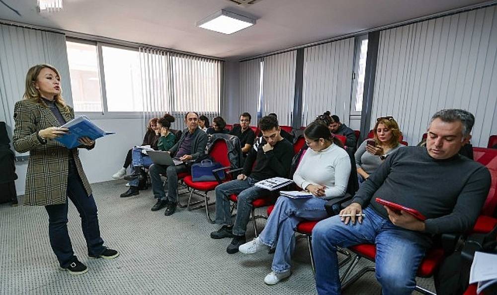 Buca'da Rus&ccedil;a &ouml;ğrenme zamanı