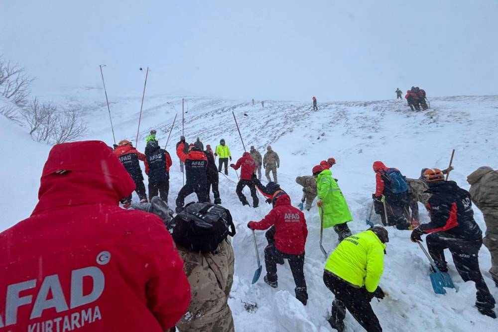 AFAD'dan yoğun kar yağışına ilişkin a&ccedil;ıklama