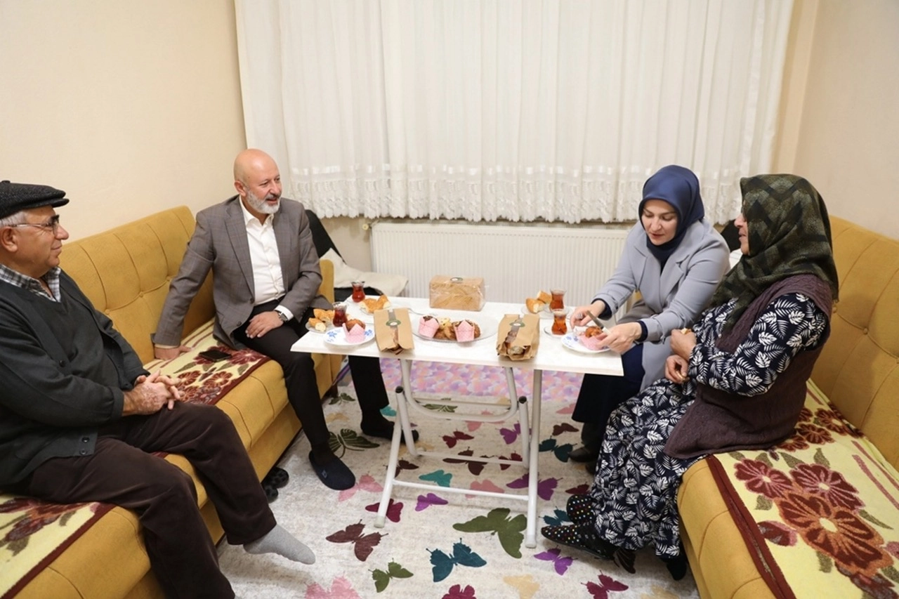 Kayseri Kocasinan'da 2 bin 638 &ccedil;iftten mutluluğa evet