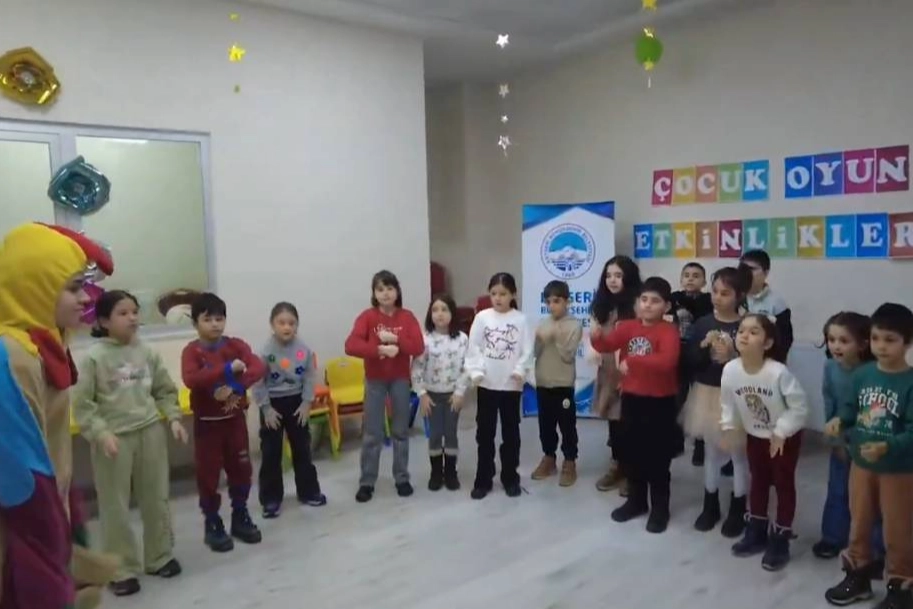 Kayseri B&uuml;y&uuml;kşehir'den yarıyıl şenliği