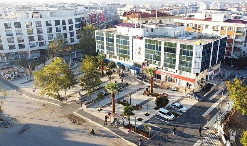 Menderes Belediyesi'nden Kadınlara Doğa Y&uuml;r&uuml;y&uuml;ş&uuml;