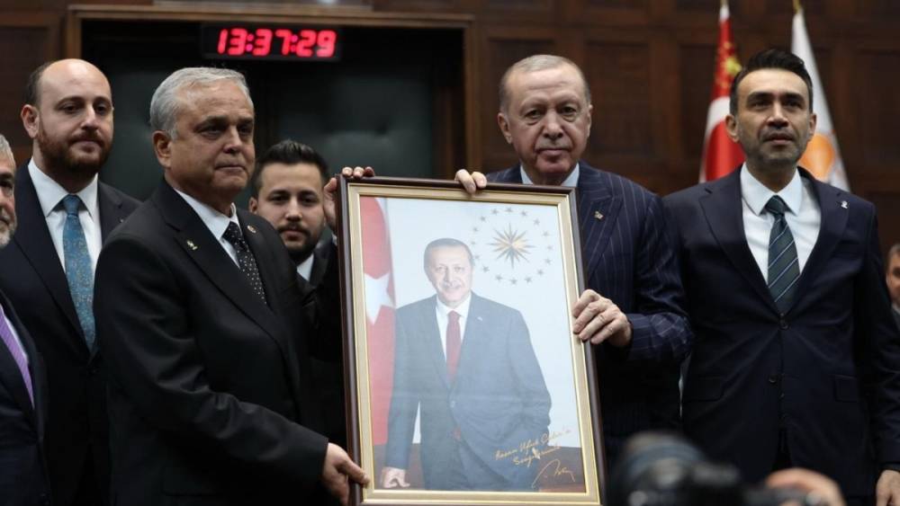 Hasan Ufuk &Ccedil;akır&rsquo;ın emekli maaşları a&ccedil;ıklamaları tartışma yarattı 