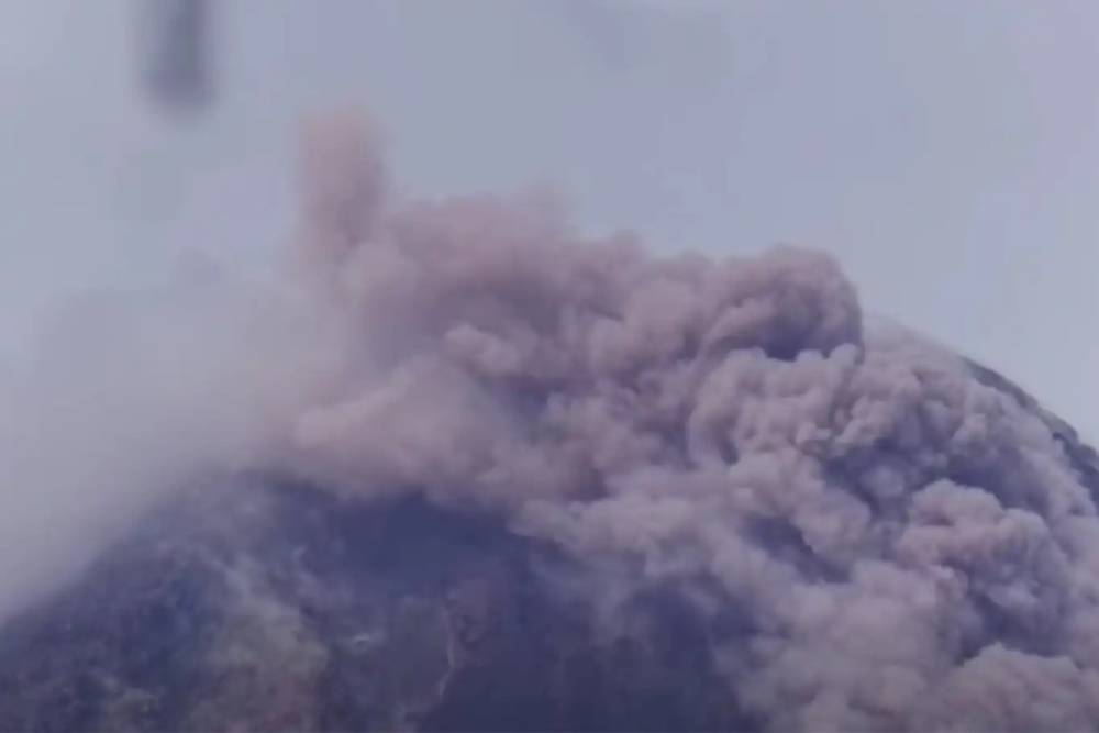 Mayon Yanardağı’nda Tehlike Çanları: Hangi Riskler Bekleniyor?