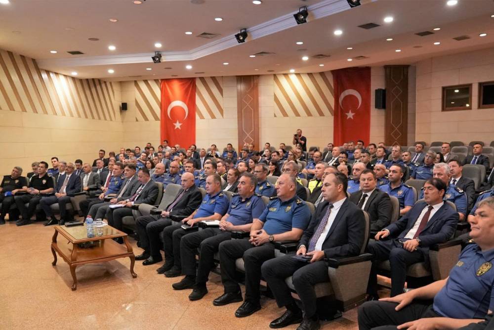 Ankara'da NATO Zirvesi &ouml;ncesi g&uuml;venlik tedbirleri toplantısı