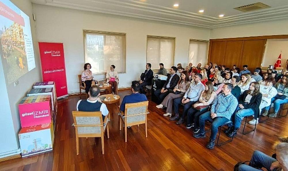 İzmir'de Kamusal Alanlar İçin Sağlıklı Yaşam Çalıştayı Düzenlendi