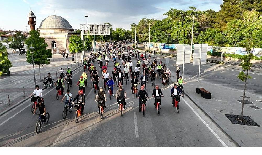 Avrupa Bisiklet Başkenti Konya'da Binlerce Bisikletsever Pedal Çevirdi