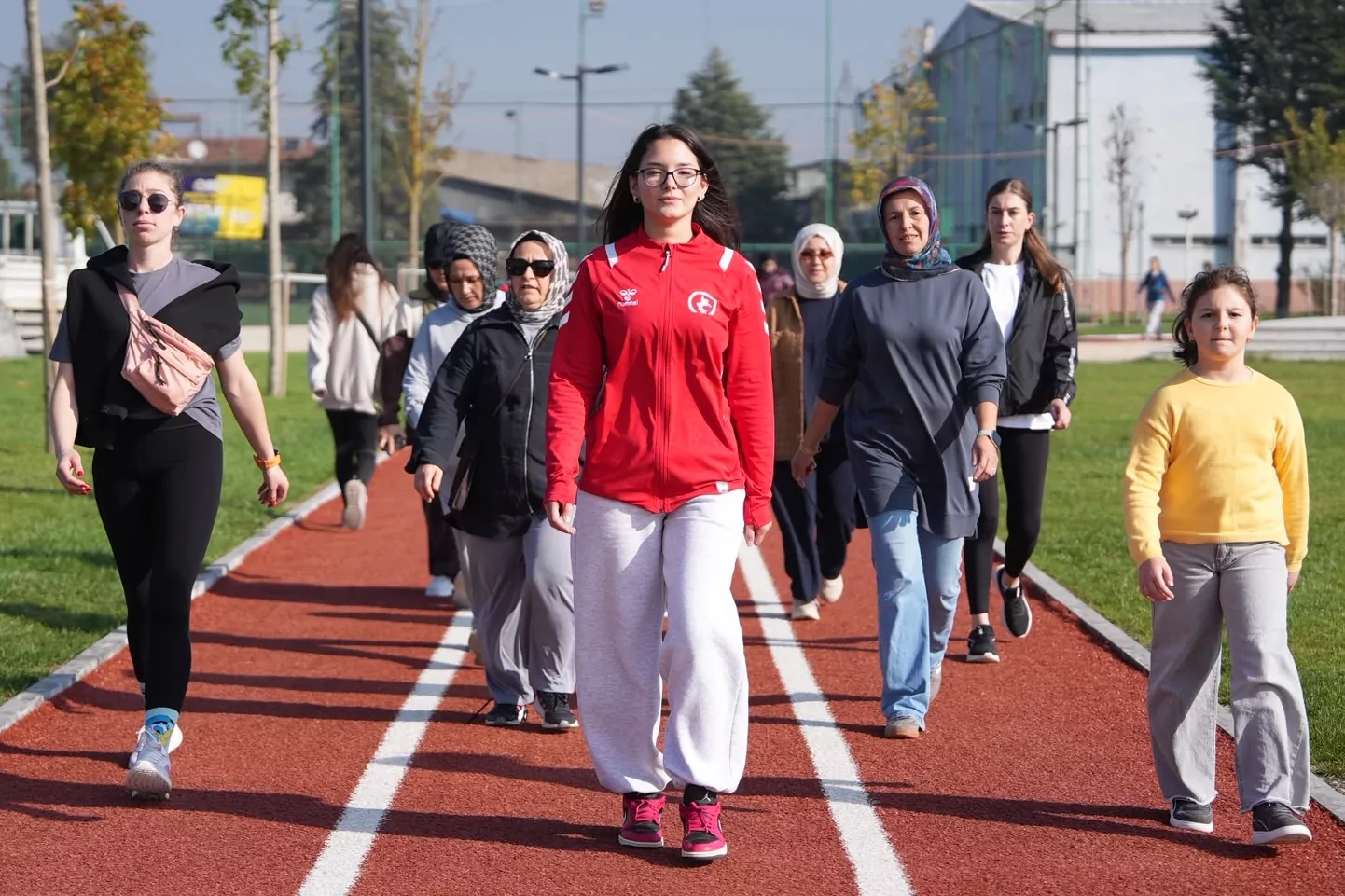 D&uuml;zce&rsquo;de &ldquo;&Ccedil;ocuklar Okula, Anneler Spora&rdquo; projesi başladı