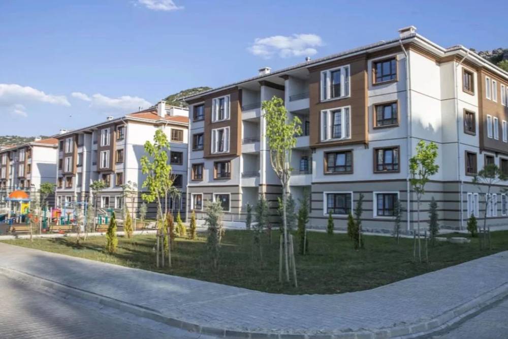 TOKİ'nin İzmir'de satışa &ccedil;ıkaracağı ev ve iş yerleri i&ccedil;in tarih belli oldu