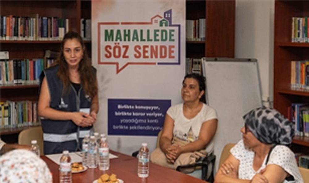 B&uuml;y&uuml;kşehir mahallelinin sesini dinliyor