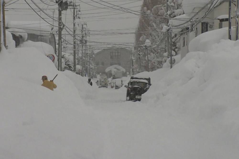 Japonya'da Kar Fırtınası Felaketi: 45 Ölü, 500 Yaralı!