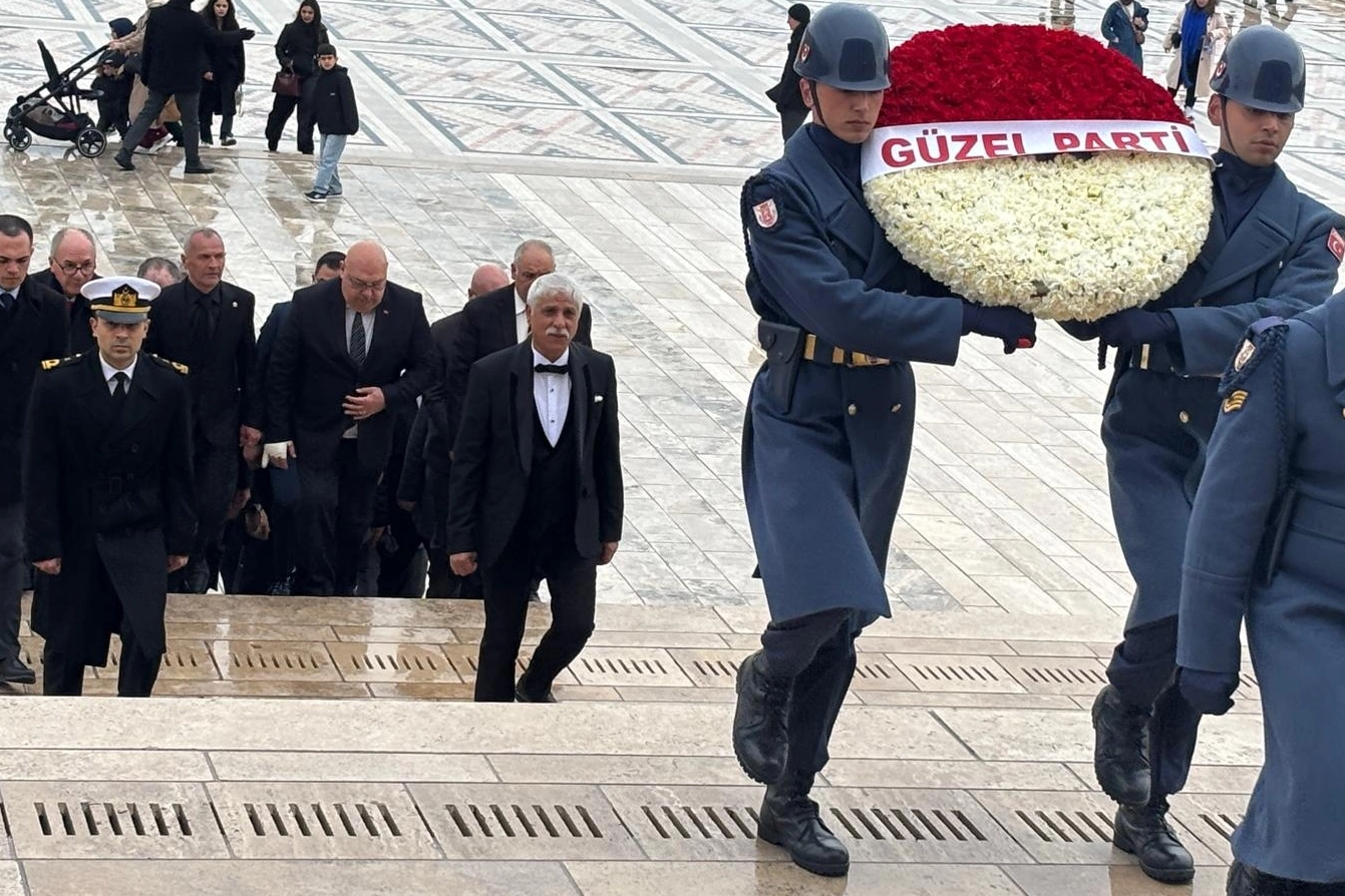 Romanlar ATA&rsquo;nın huzurunda