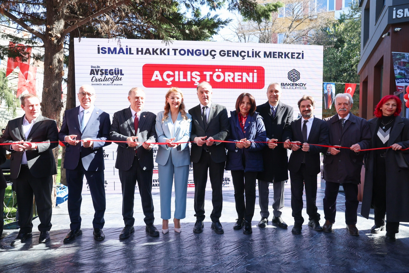 İstanbul Bakırk&ouml;y&rsquo;de gen&ccedil;liğe yeni merkez