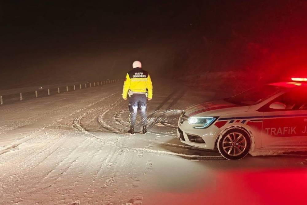 Kayseri-Kahramanmaraş kara yolu ağır taşıt trafiğine kapatıldı