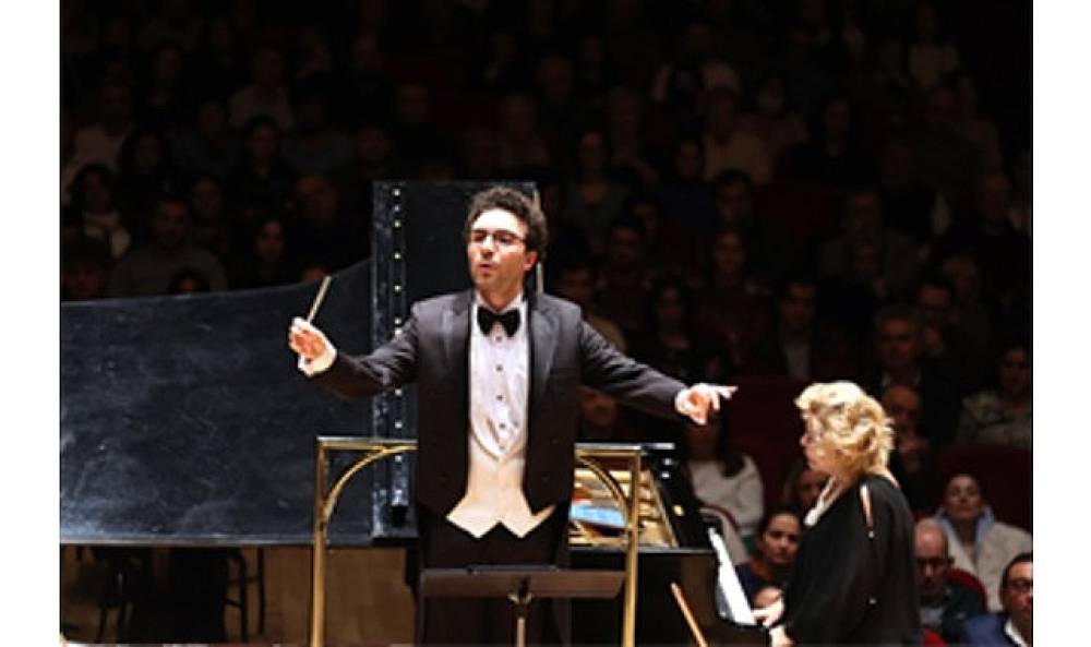 İsmet İn&ouml;n&uuml; Mozart'ın eserleriyle anıldı