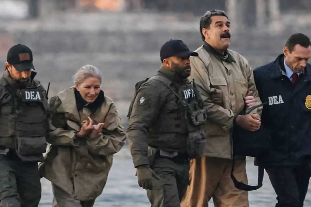 Maduro operasyonunda  "gizli silah" tartışması s&uuml;r&uuml;yor