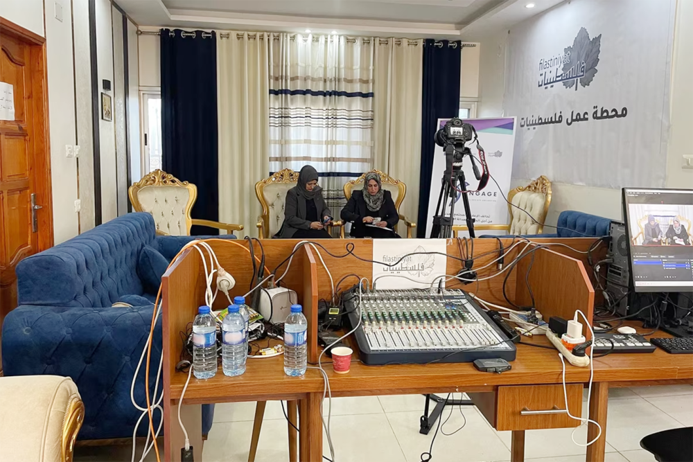 "Gazze Burada" radyosu yayında: Sessizliği delen mikrofon