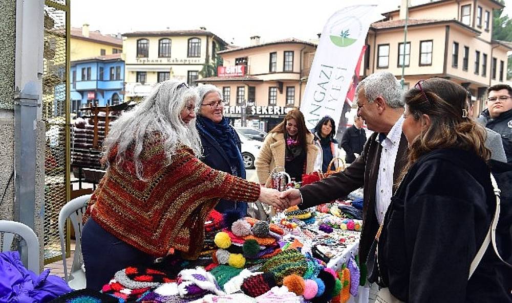 Kadın Girişimciler Bayram Sokağı Kapılarını A&ccedil;tı