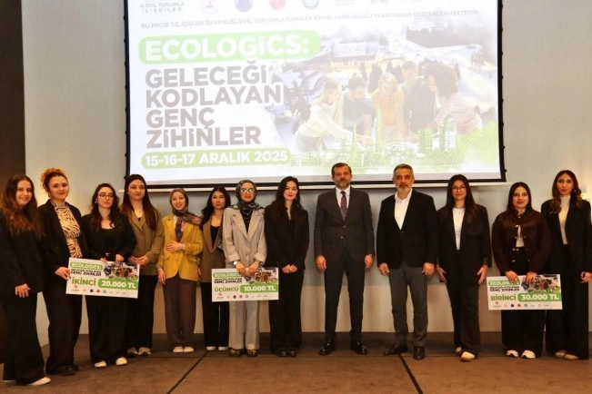 BT&Uuml;&rsquo;l&uuml; &ouml;ğrencilerden tekstil sekt&ouml;r&uuml;ne s&uuml;rd&uuml;r&uuml;lebilir &ccedil;&ouml;z&uuml;m