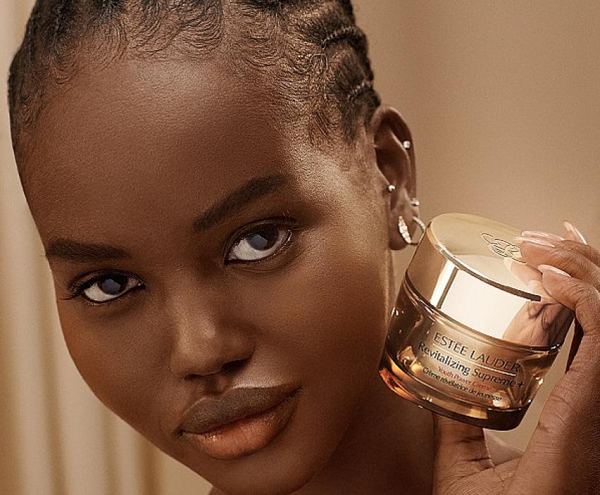 Estée Lauder Cildinizi Yaza Hazırlıyor!