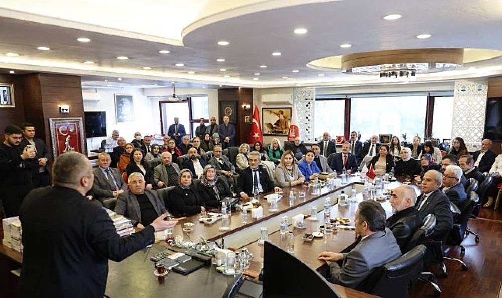 Ke&ccedil;i&ouml;renli Muhtarlardan Başkan &Ouml;zarslan'a Destek Ziyareti