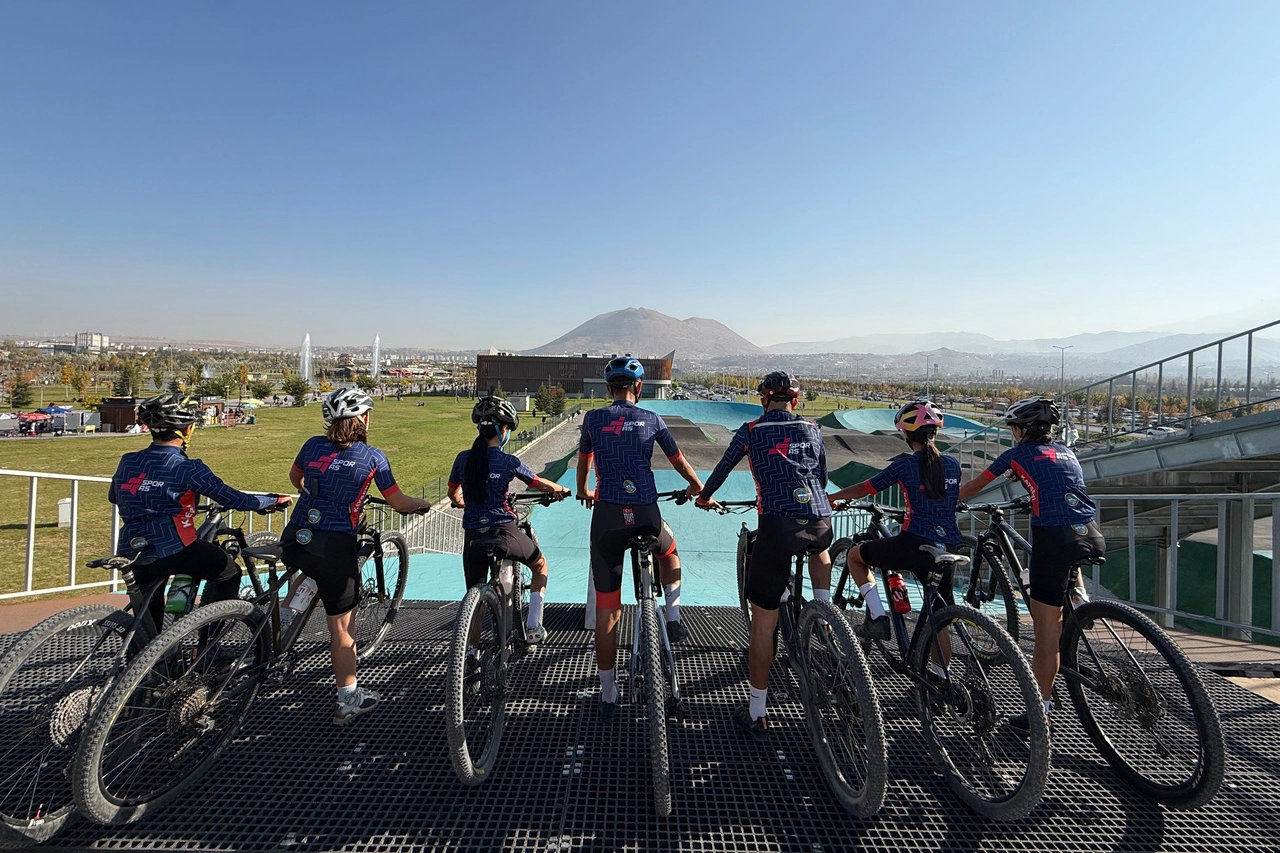 Kayseri'nin Yeni BMX Parkuru Gençlerin Gözdesi Mi?