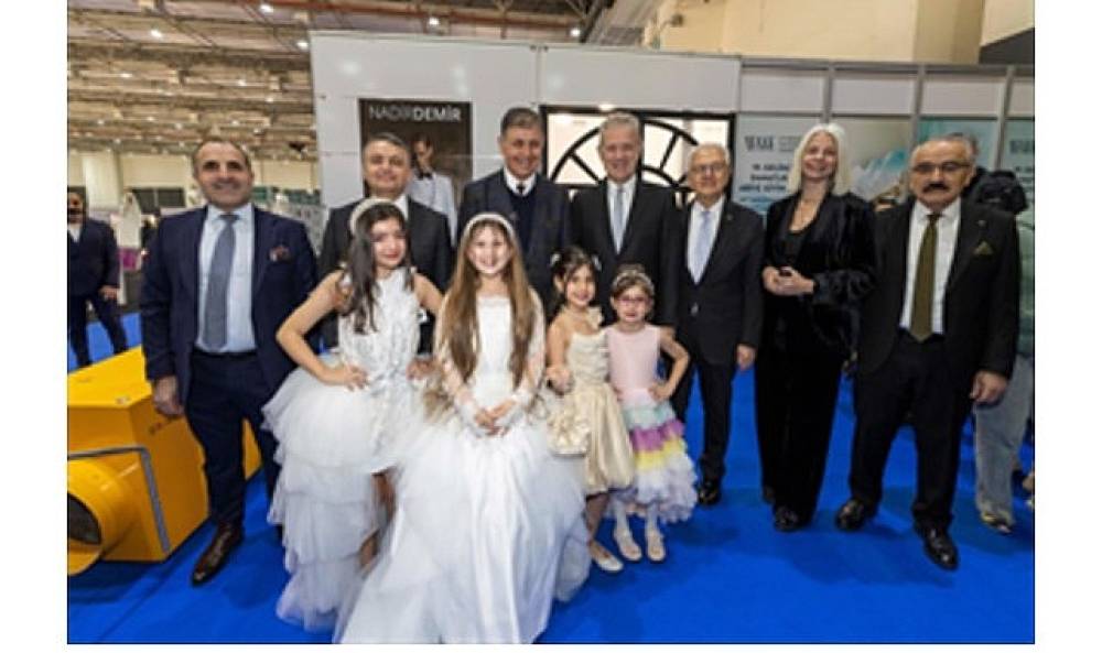 İzmir'deki Moda Fuarı, Tasarımcıları ve Profesyonelleri Bir Araya Getiriyor!