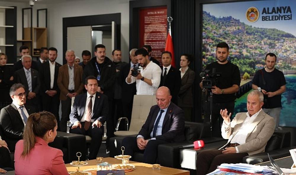 Başkan Vekili B&uuml;şra &Ouml;zdemir Alanya'da