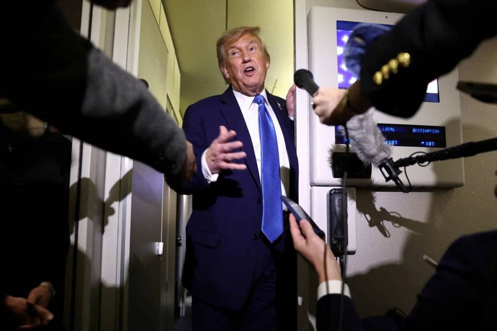 Trump'tan a&ccedil;ık tehdit: B&uuml;y&uuml;k bir filomuz İran'a doğru ilerliyor