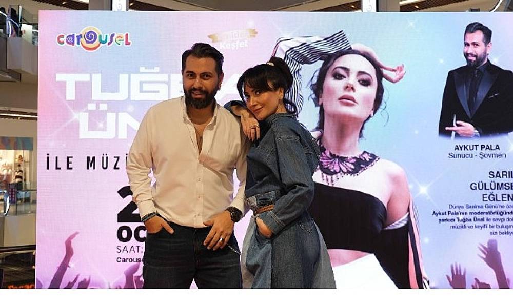 Tuğba &Uuml;nal, D&uuml;nya Sarılma G&uuml;n&uuml; kapsamında hayranlarıyla buluştu