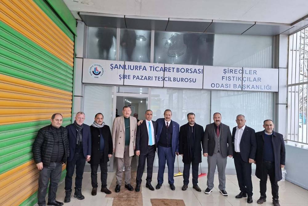 Şanlıurfa&rsquo;da Şıracılar ve Kuruyemiş&ccedil;iler Odası&rsquo;nda Ahmet Aslan g&uuml;ven tazeledi