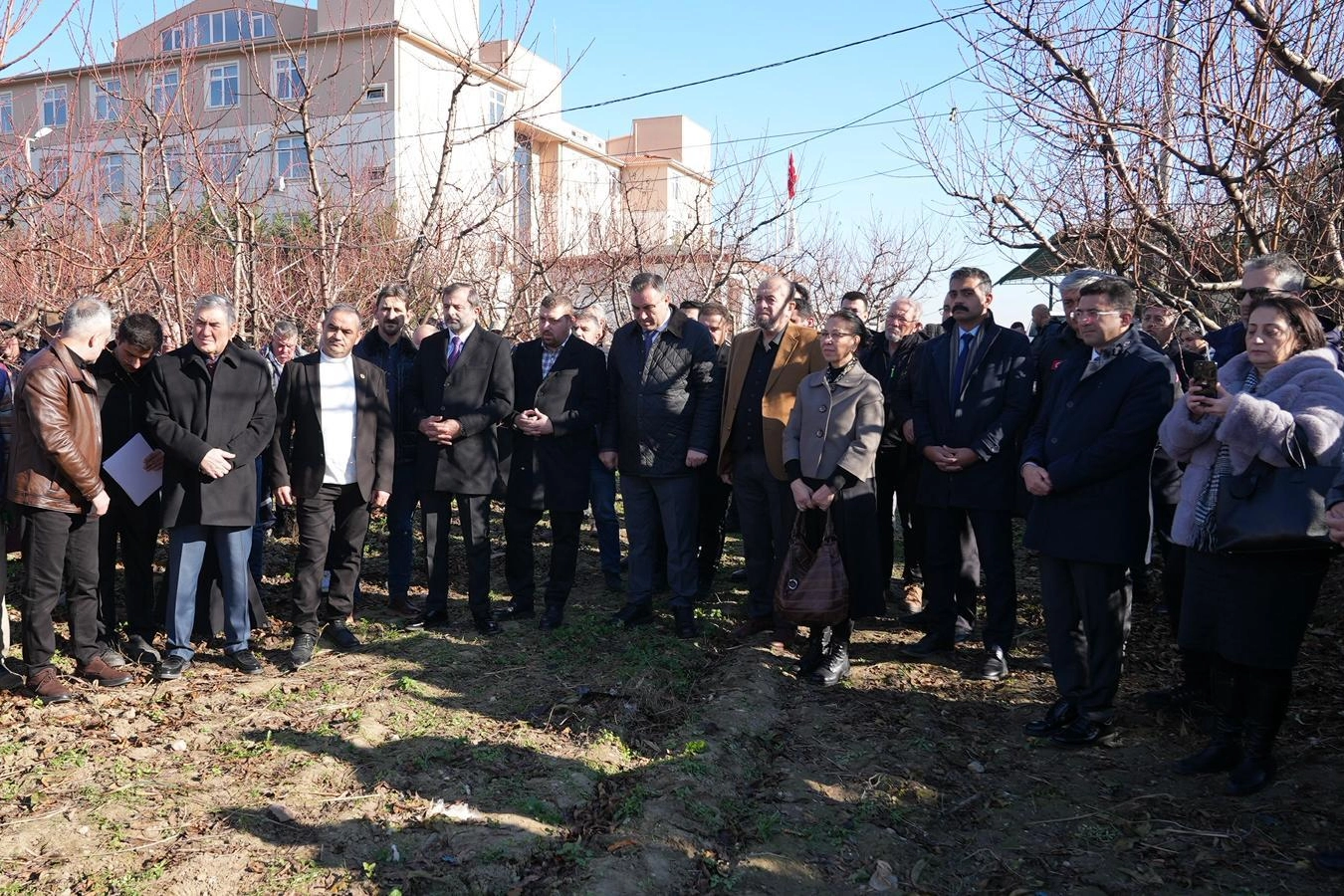 Bursa G&uuml;rsu'da sıfır atıktan s&uuml;rd&uuml;r&uuml;lebilir tarıma adım