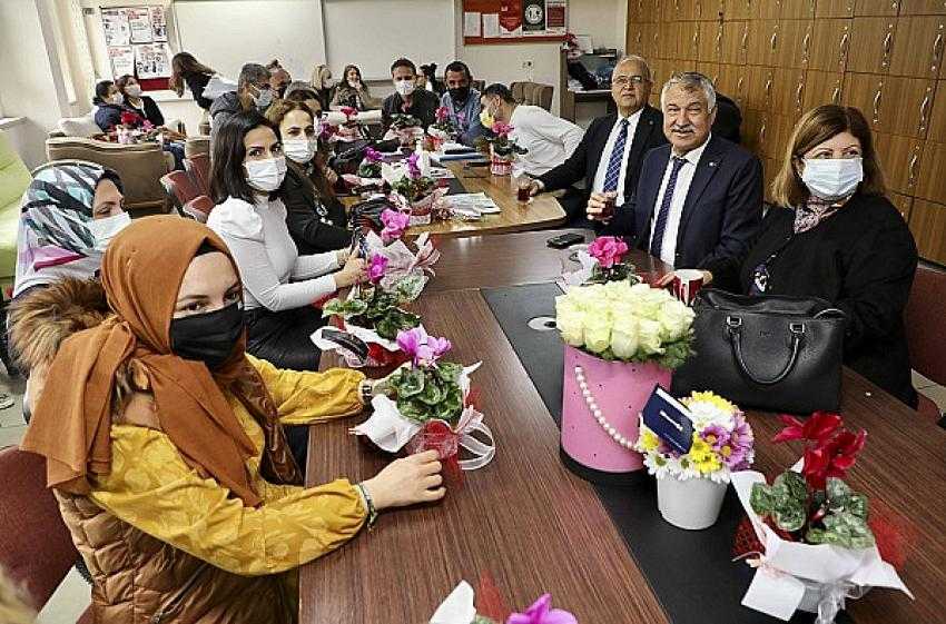 Zeydan Karalar öğretmenleri ziyaret etti