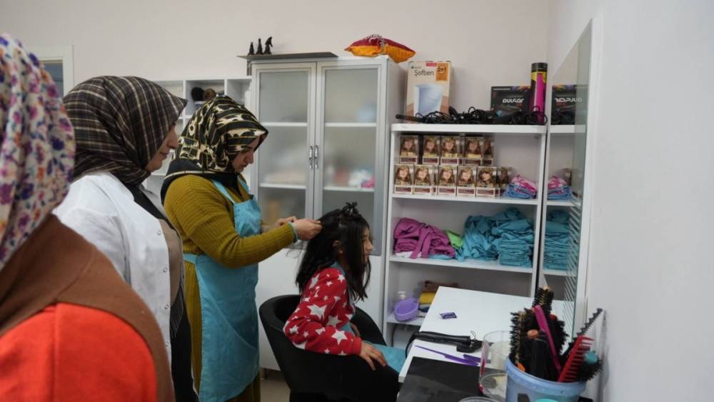 Adıyamanlı kadınlar ADIMEK kurslarıyla meslek sahibi oluyor