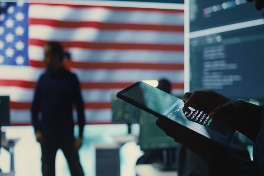 Ortadoğu&rsquo;da zorunlu personel harici b&uuml;y&uuml;kel&ccedil;ilikler boşaltılıyor