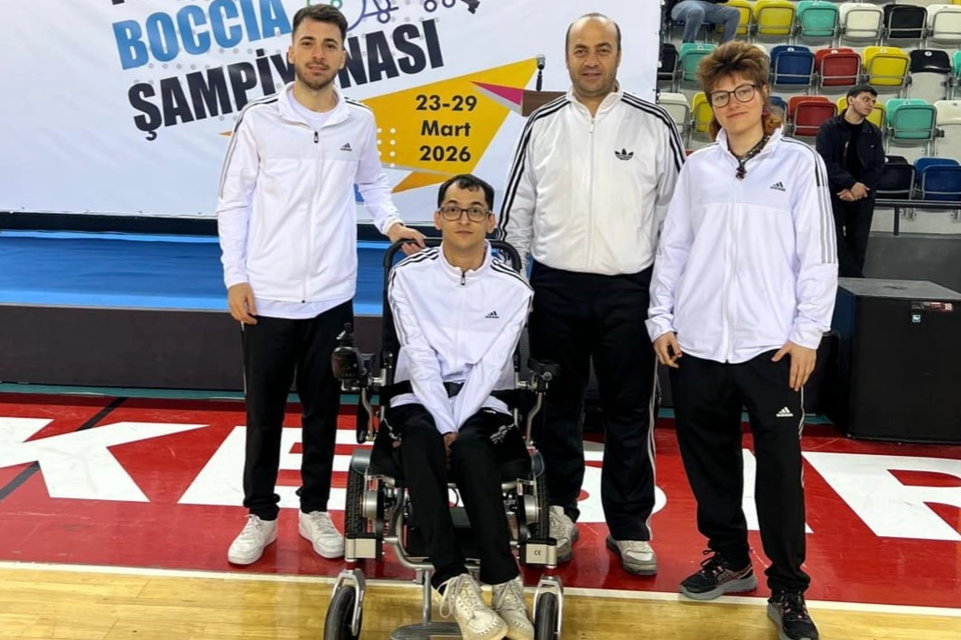 Edirneli Genç Yıldız Kadir Berke Öz, Türkiye Şampiyonası'na Zaferle Girdi!