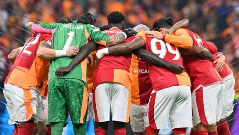 Galatasaraylı yıldızlardan derbi mesajı