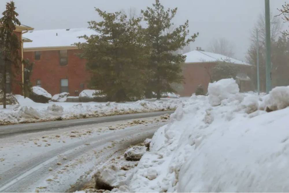 ABD'yi etkisi altına alan b&uuml;y&uuml;k kış fırtınasında onlarca kişi hayatını kaybetti