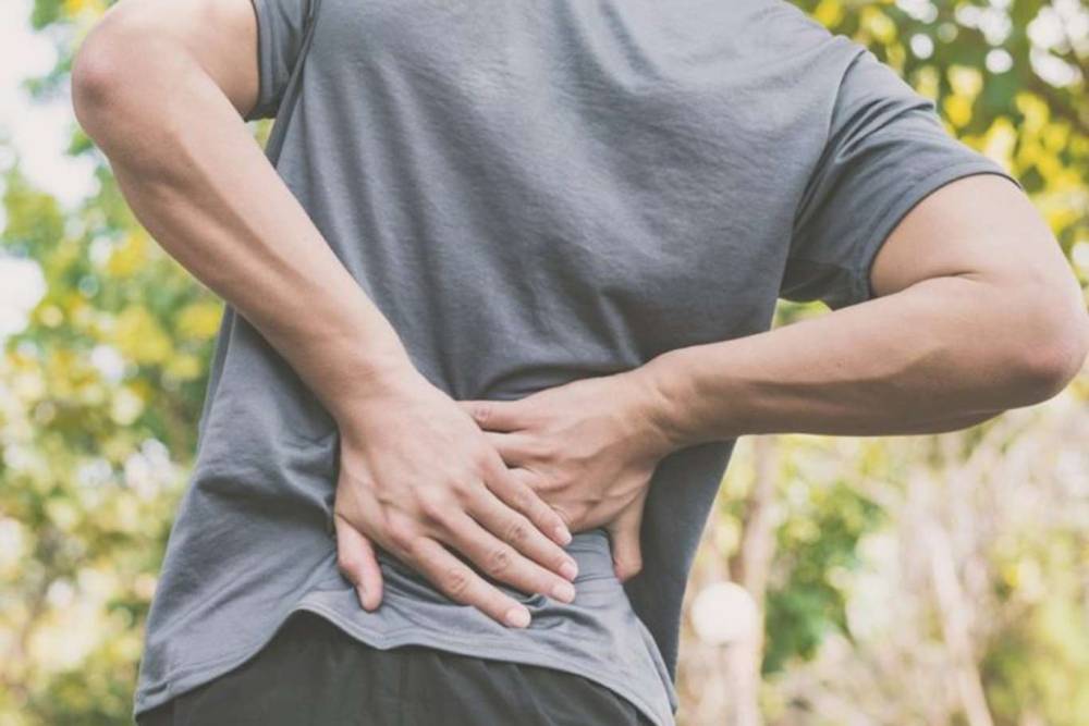 Dr. Yükselmiş Uyardı: Bel Fıtığı Gençleri Tehdit Ediyor mu?