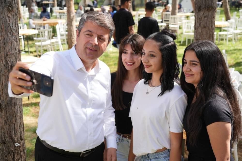 ‘Eğitime yapılan her destek, ülkemizin geleceğine yatırımdır’