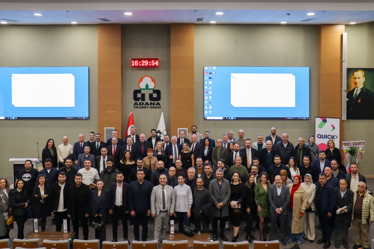 Adana&rsquo;da &ldquo;Sigortadan Fazlası&rdquo; buluşması