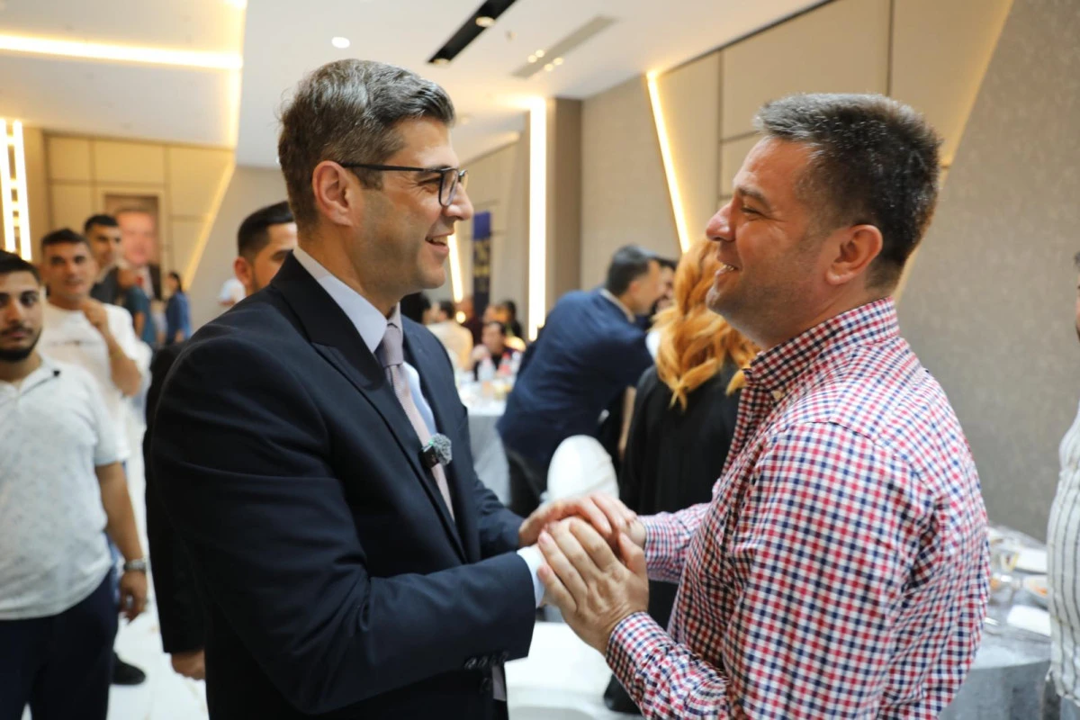 AK PARTİ ADANA&rsquo;DA 25. KURULUŞ YIL D&Ouml;N&Uuml;M&Uuml; COŞKUSU