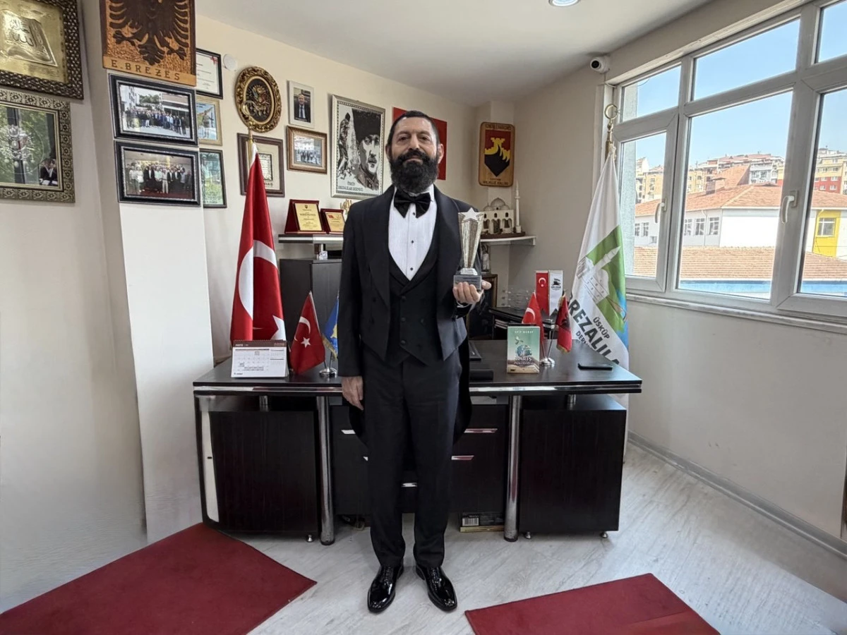 Akif Manaf Hoşg&ouml;r&uuml; ve Barış &Ouml;d&uuml;l&uuml;&rsquo;ne Layık G&ouml;r&uuml;ld&uuml;