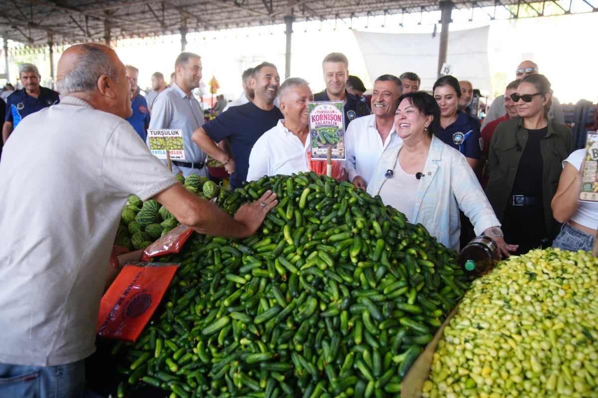 AKKAN, DENİZLİ SEMT PAZARINDA ESNAF VE VATANDAŞLARLA BULUŞTU