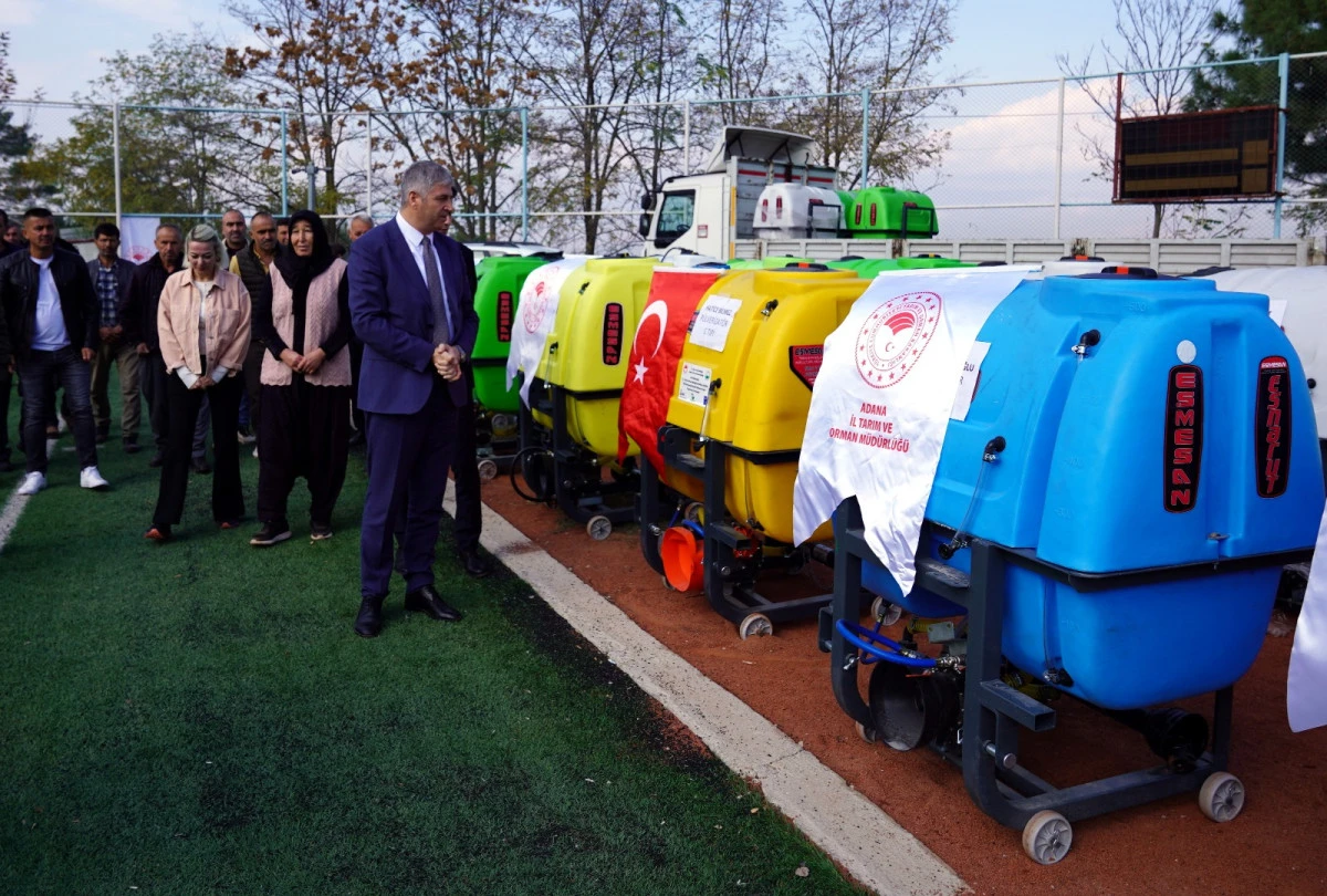Aladağ’da Üreticilere Yüzde 70 Hibeli İlaçlama Makinesi Dağıtıldı