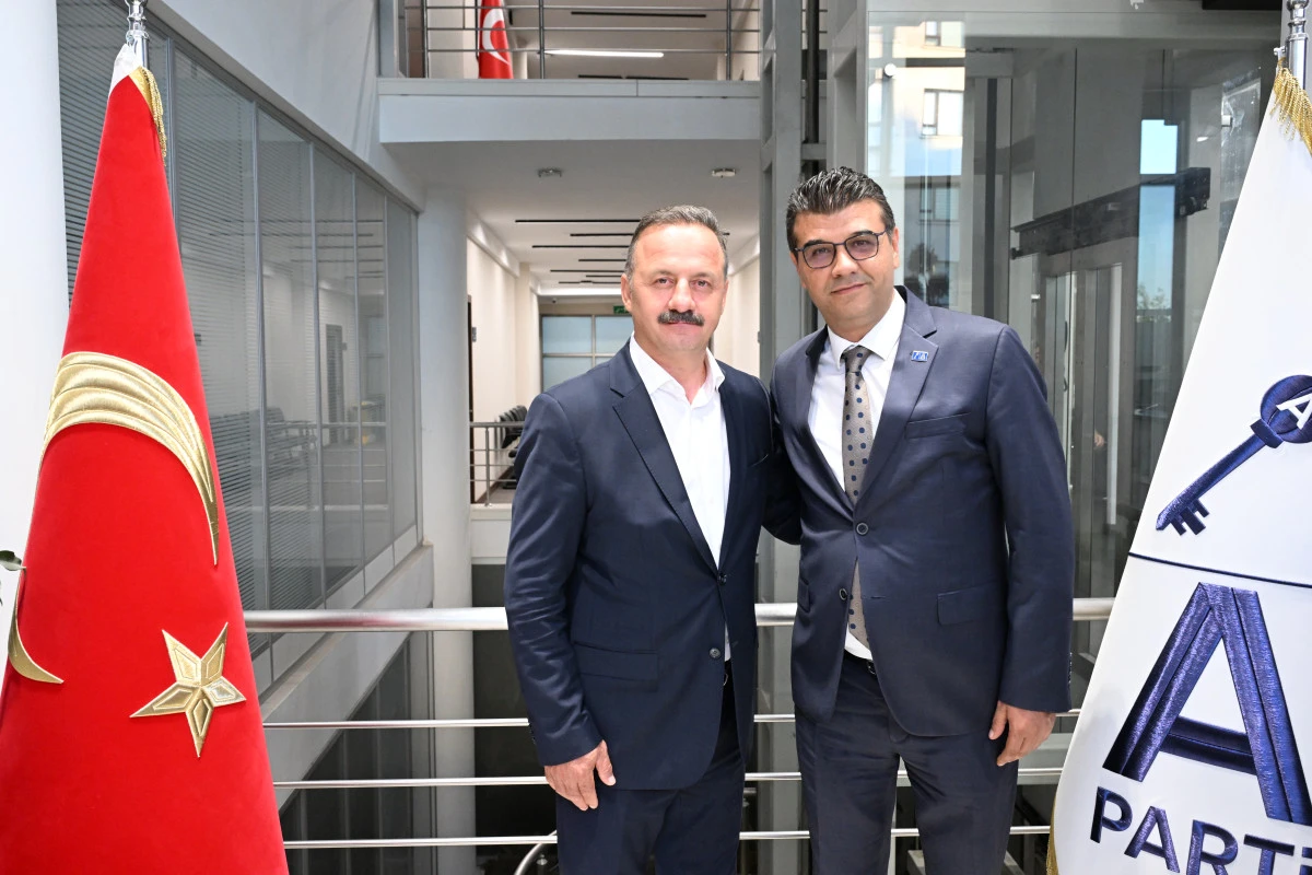 Anahtar Parti İl Başkanı&rsquo;ndan B&ouml;lgedeki Savaşın Ekonomik Anatomisi:''G&ouml;z G&ouml;re G&ouml;re Gelen Krizdir&rdquo; 