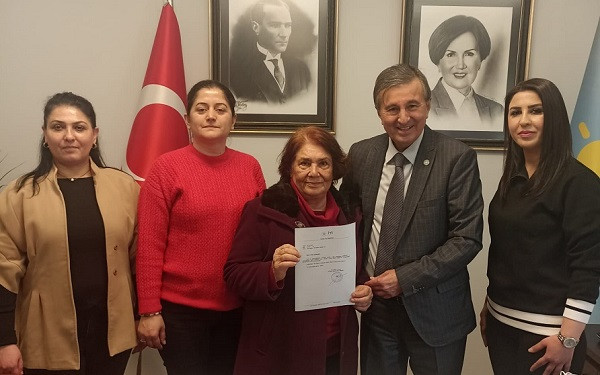 Ayşe Kahraman İYİ Parti Seyhan İlçe Başkanlığına danışman olarak atandı.