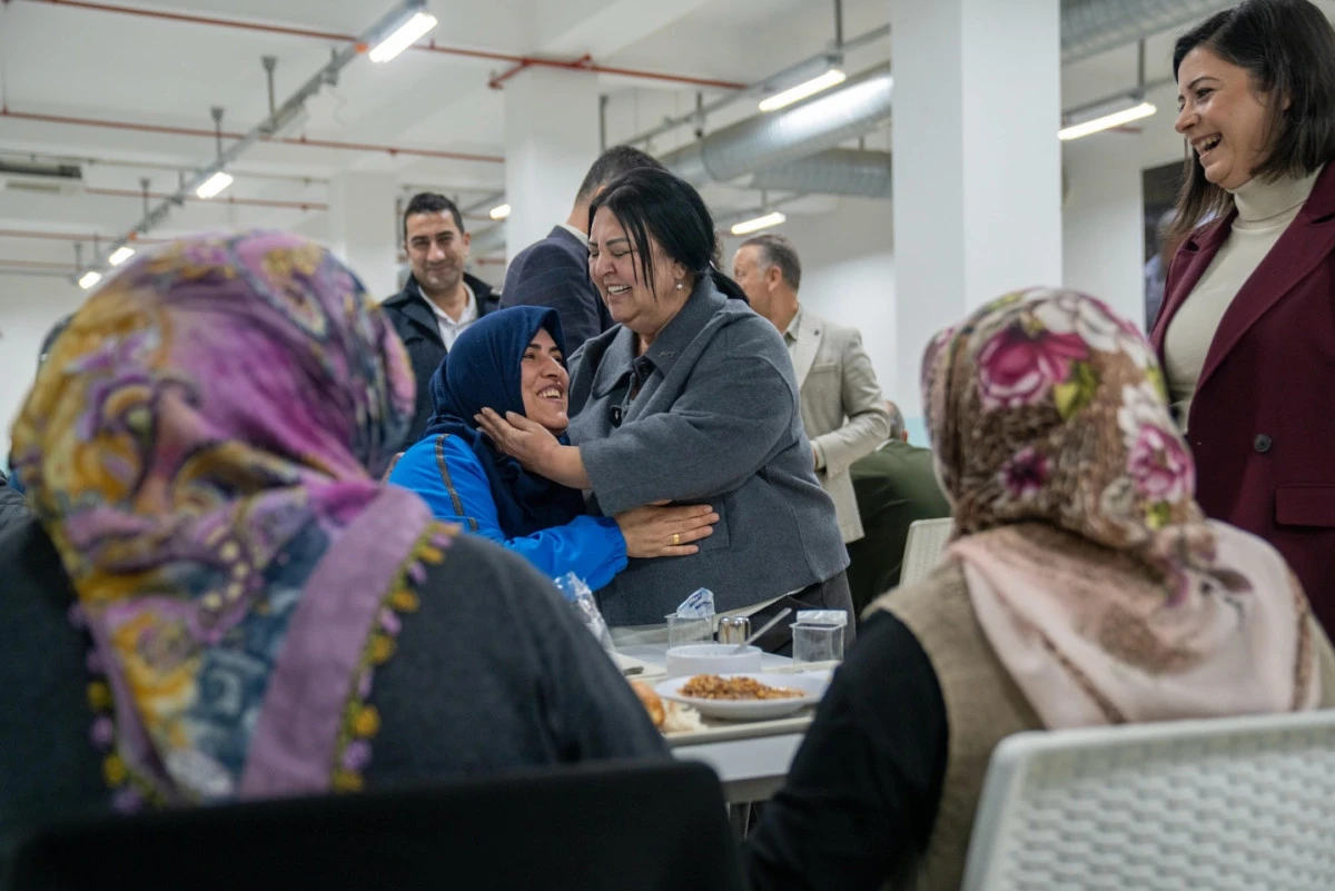 Başkan Vekili Akkan, Seyhanlılar İle İftar Sofrasında Buluştu 