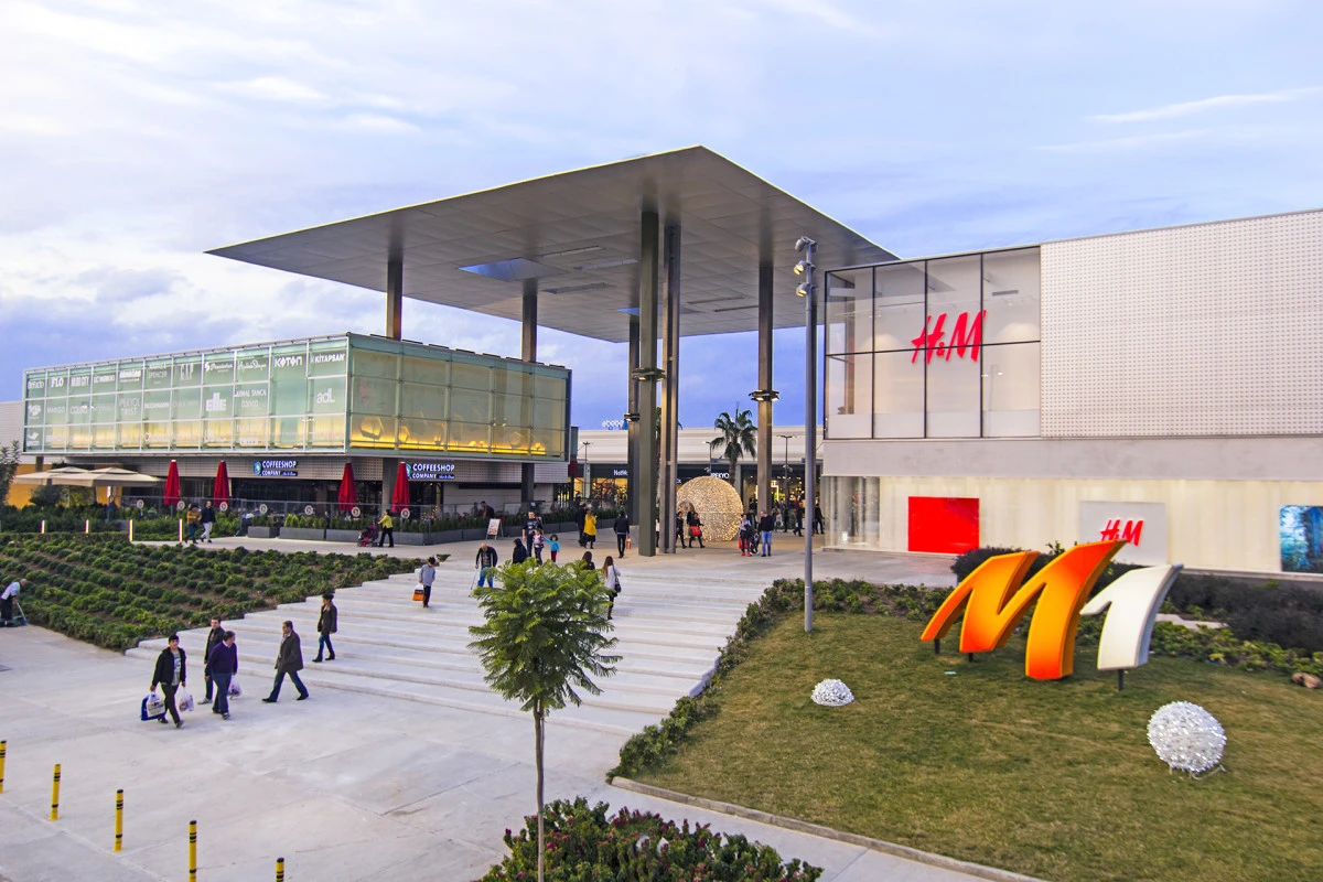 BAYRAM ALIŞVERİŞİNİN ADRESİ M1 ADANA AVM