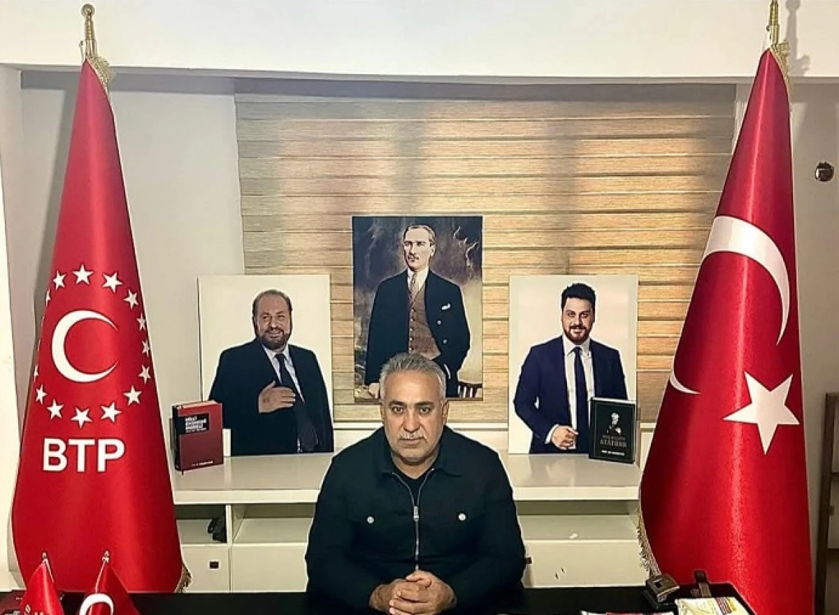 BTP Y&uuml;reğir İl&ccedil;e Başkanı Ayhan Silindir&rsquo;den T&uuml;rk Bayrağına Saldırıya Sert Tepki